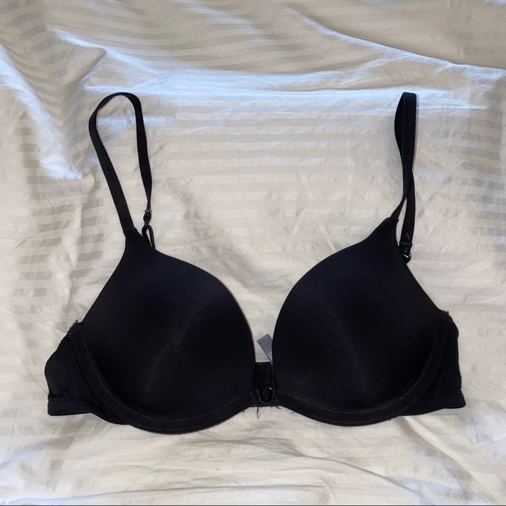 Black convertible aerie bra